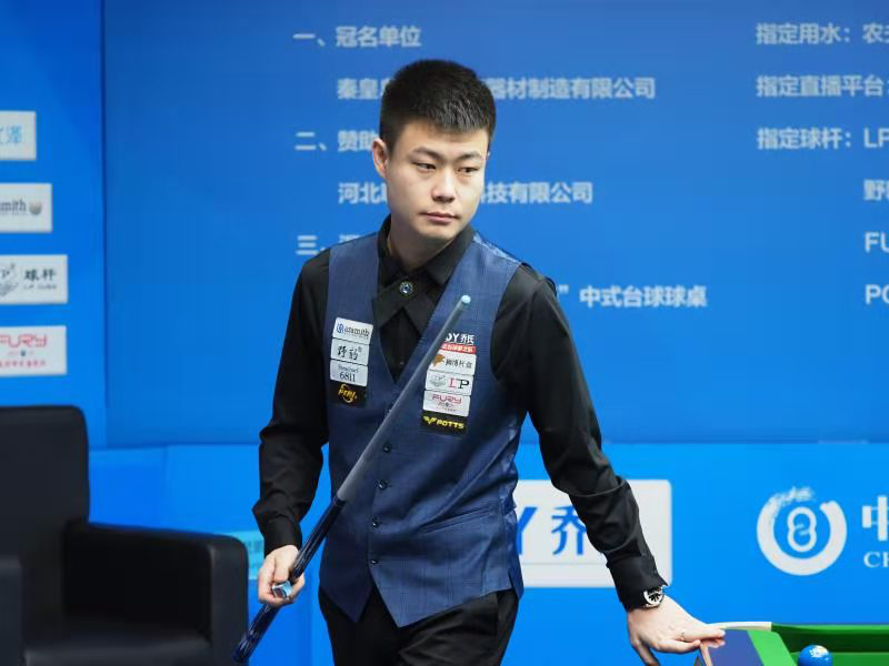 施罗德在场 施罗德在场