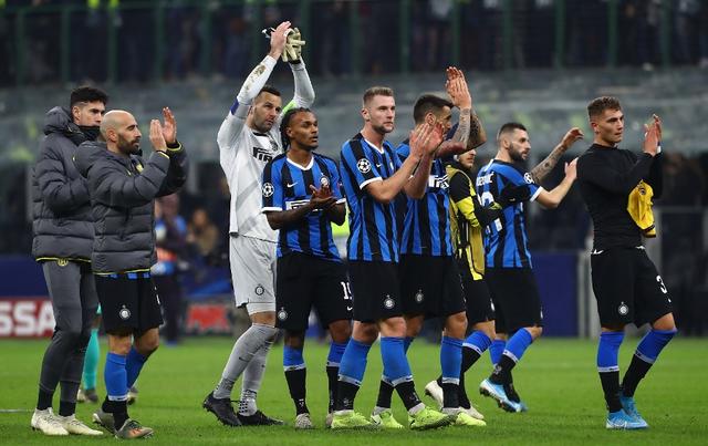 摸到有利安 摸到有利安