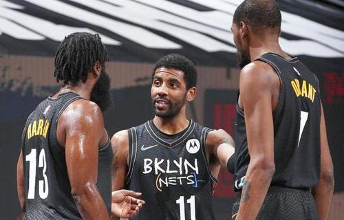 击打而非抱 击打而非抱